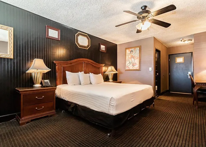 Artisan Hotel Boutique 523