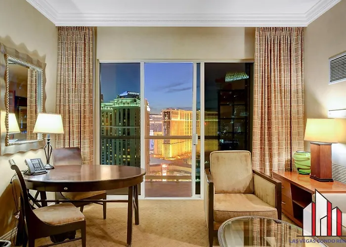 Mgm Signature-29-607 F1 Track & Strip View Balcony