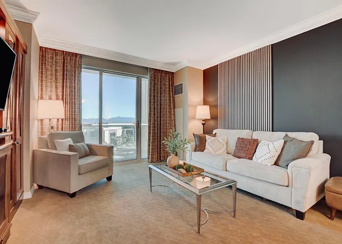 Luxe 702 Mgm Signature With Balcony