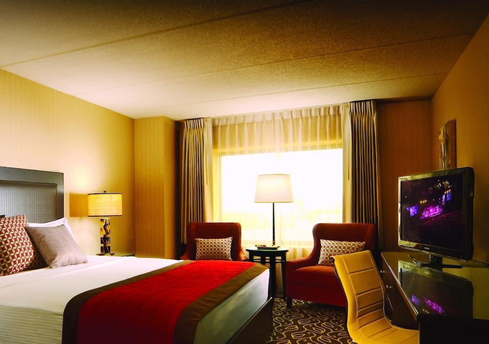 Boulder Station & Casino 3*