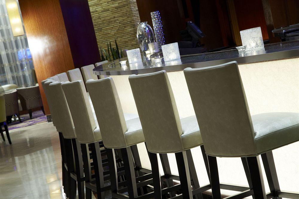 Renaissance Vegas 4*