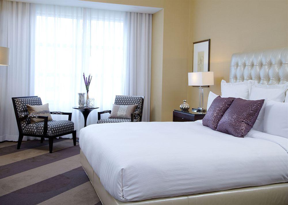 Hotel Renaissance Vegas