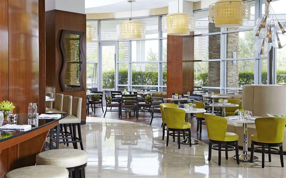 Renaissance Vegas 4*
