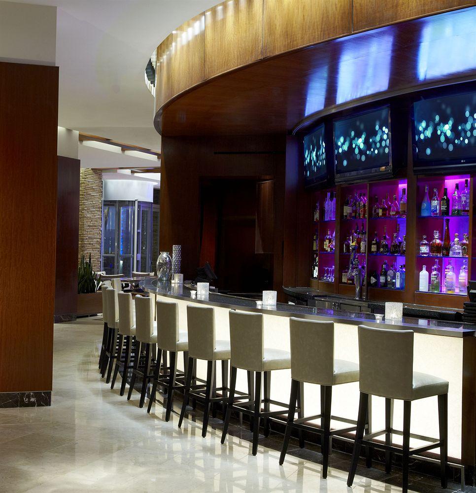 Renaissance Vegas 4*
