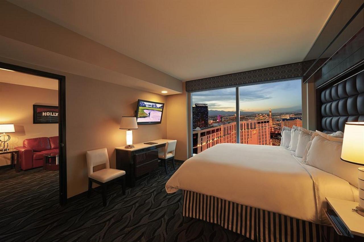 At Elara Vegas Strip-no Fees