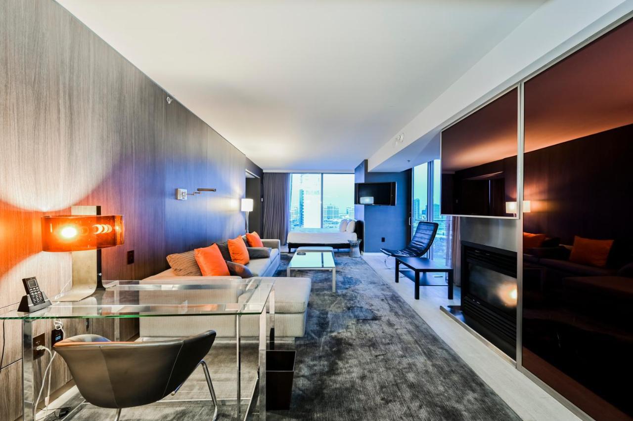 Palms Place *