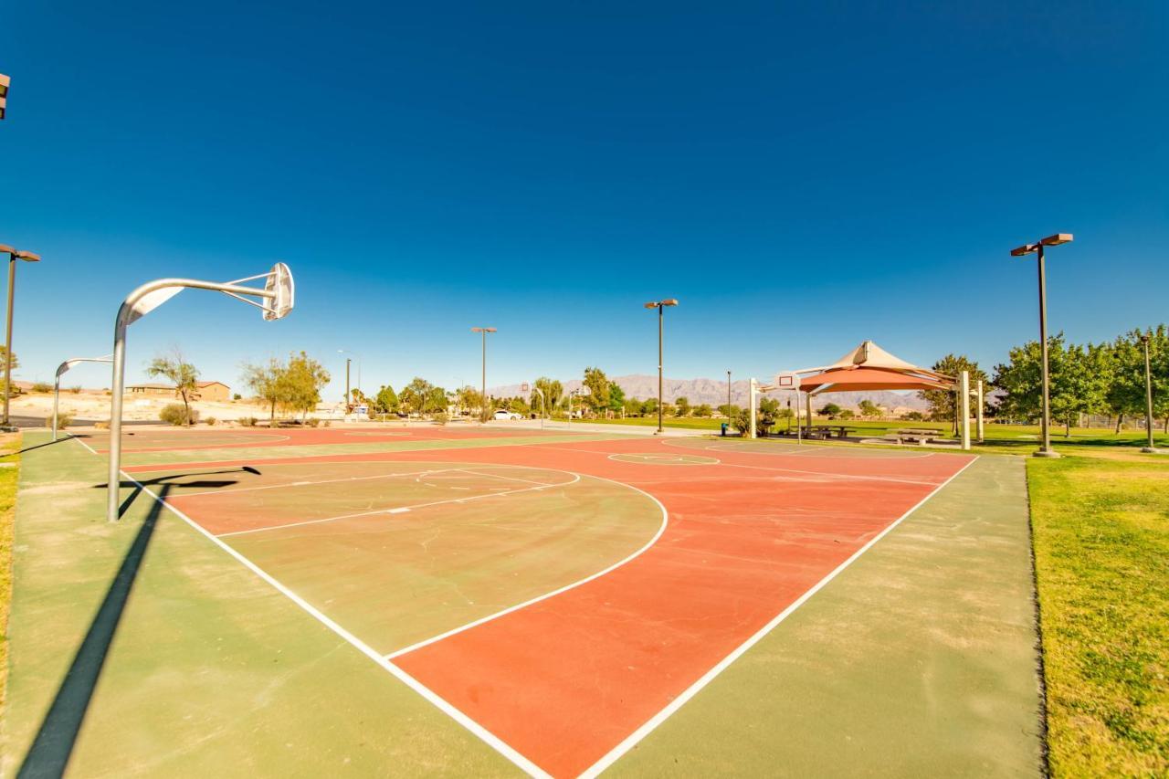 Gorgeous Vegas With Rv Parking * Las Vegas