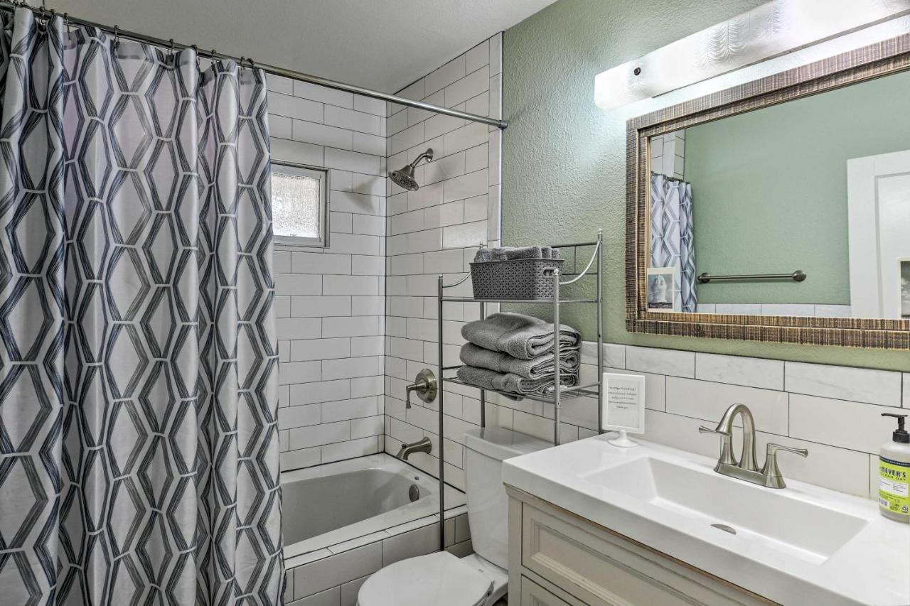 Vintage Vegas Oasis Less Than 3 Mi To The Strip! * Las Vegas
