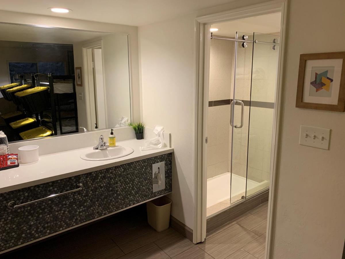 Hostal Bposhtels Vegas