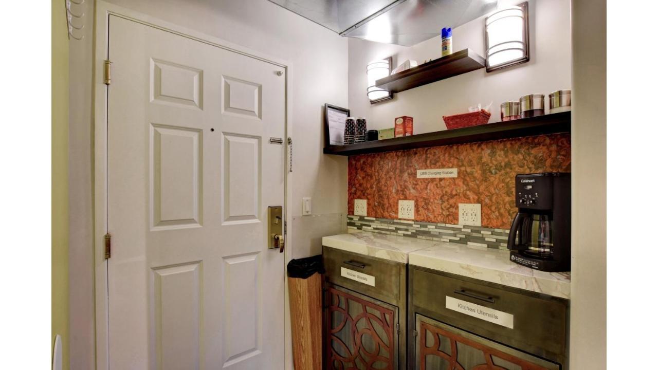 Lvstriphouse Jc408 - Modern 2bd-2ba Sleeps 8 Apartamento