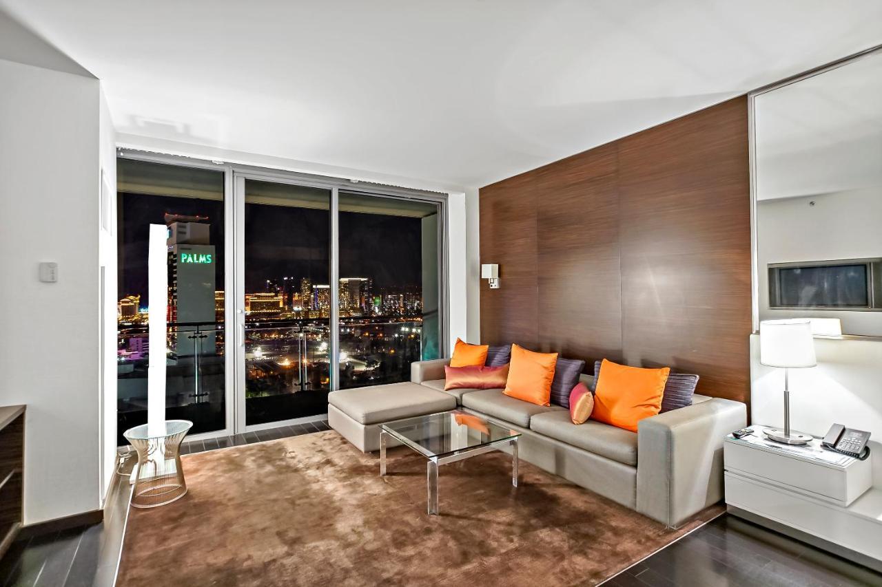 Stripviewsuites At Palms Place Apartahotel