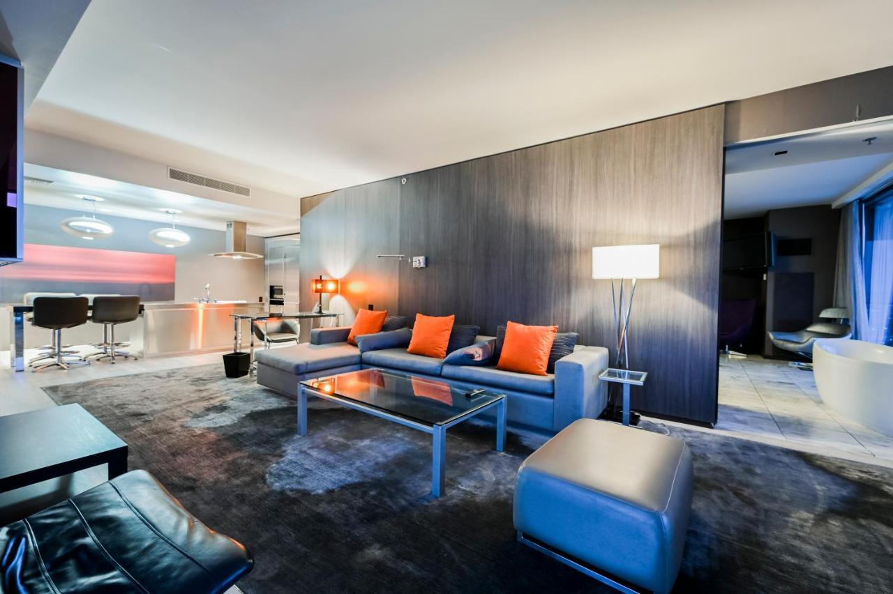 Apartahotel Stripviewsuites At Palms Place 4*