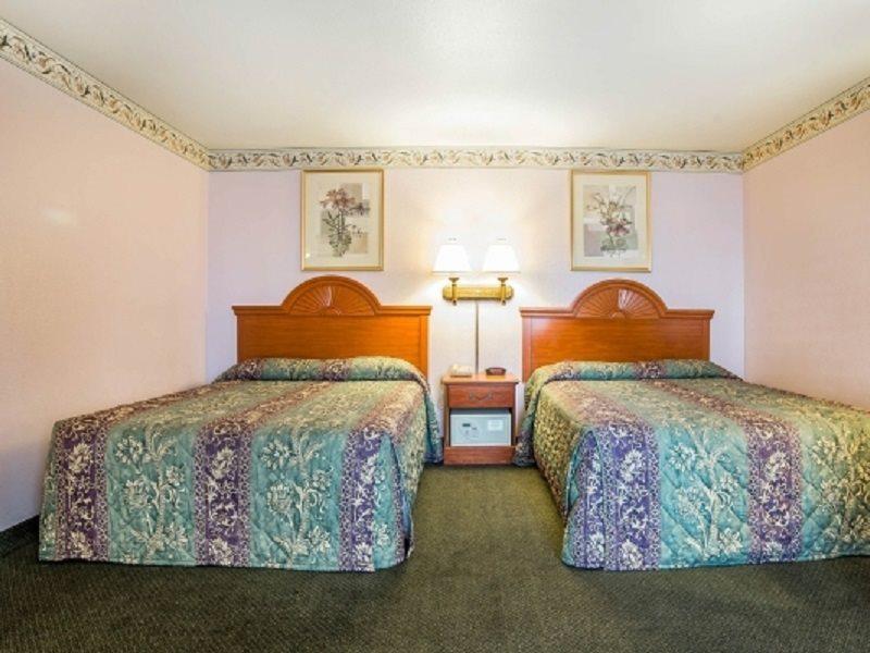 Siegel Select Lv Strip-convention Center Motel 2*