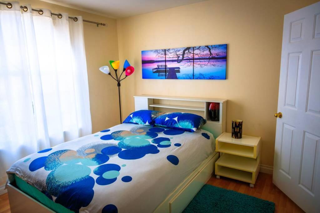 Сasa de vacaciones Luxury 1900 Sq Ft House Huge 46 Ft Pool & Hot Las Vegas