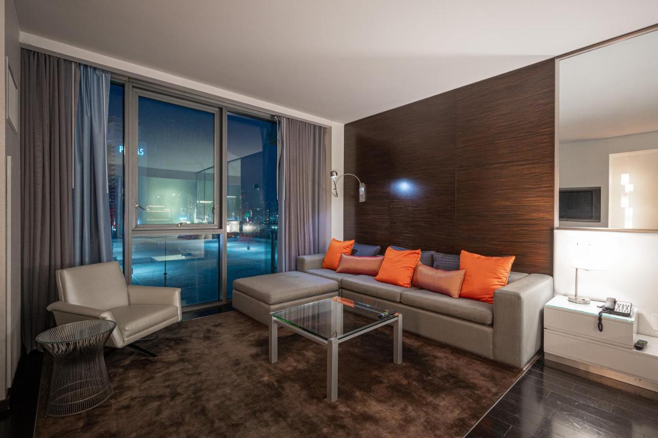 Palms Place *
