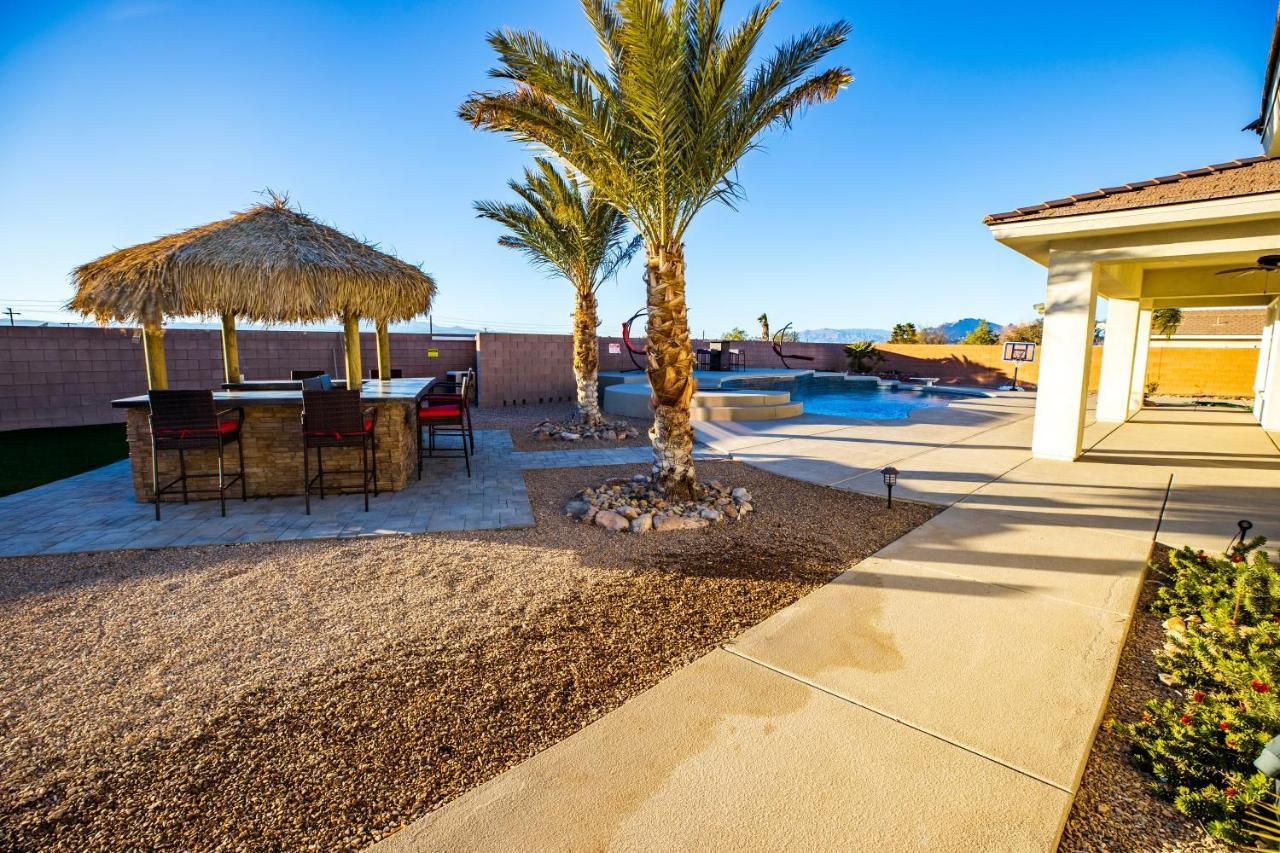 3400 Sqft House W/40ft Heated Pool/spa- Strip View Сasa de vacaciones *