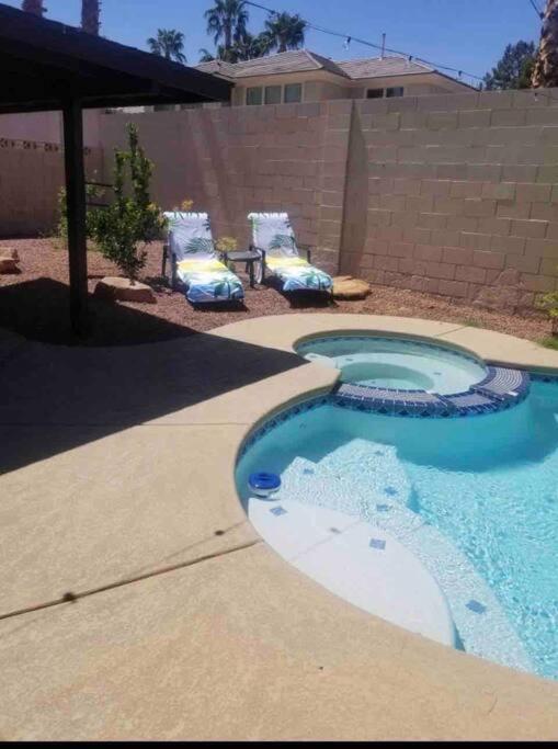 Cozy In Quiet Neighborhood * Las Vegas