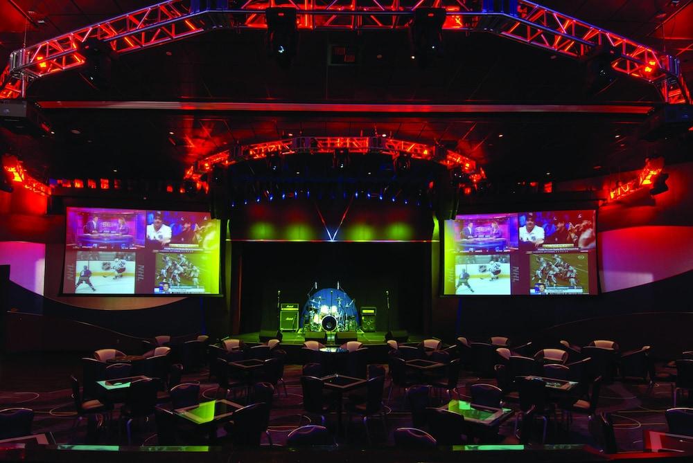 Eastside Cannery Casino 3*