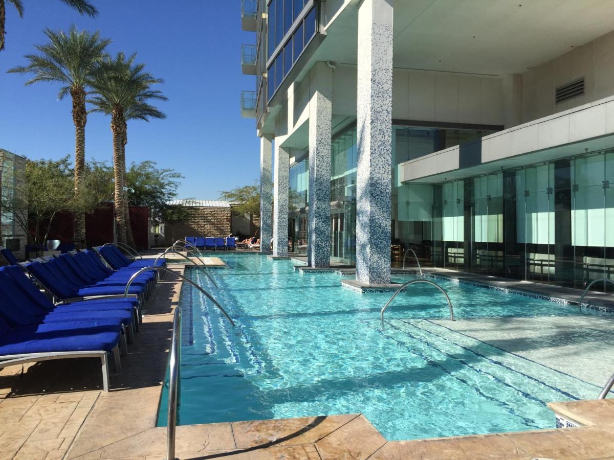 Apartahotel Palms Place One Bedroom 1220 Sqft 4*