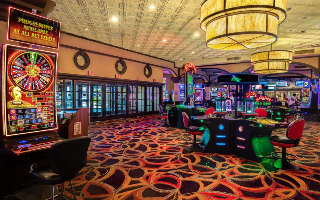 Silver Sevens Y Casino 3*