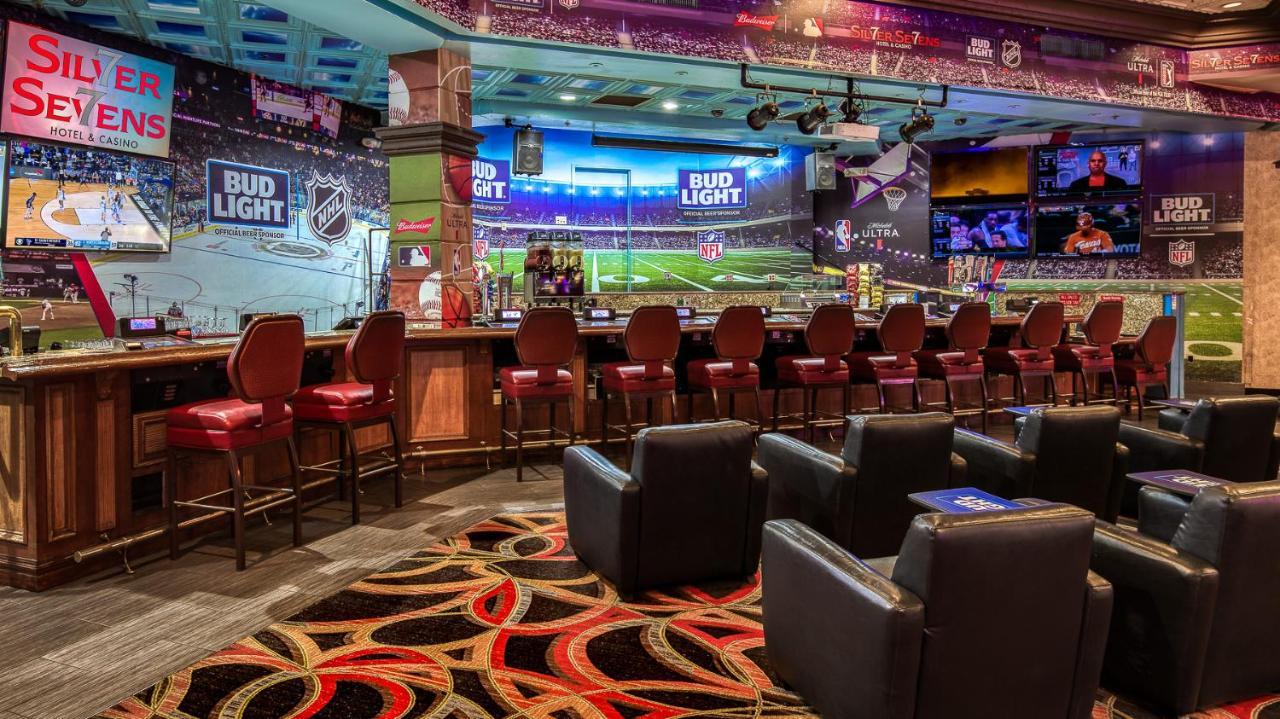 Silver Sevens Y Casino Hotel