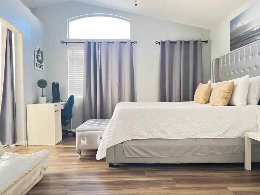 Oasis Pool House, Optional Pool Heater Las Vegas