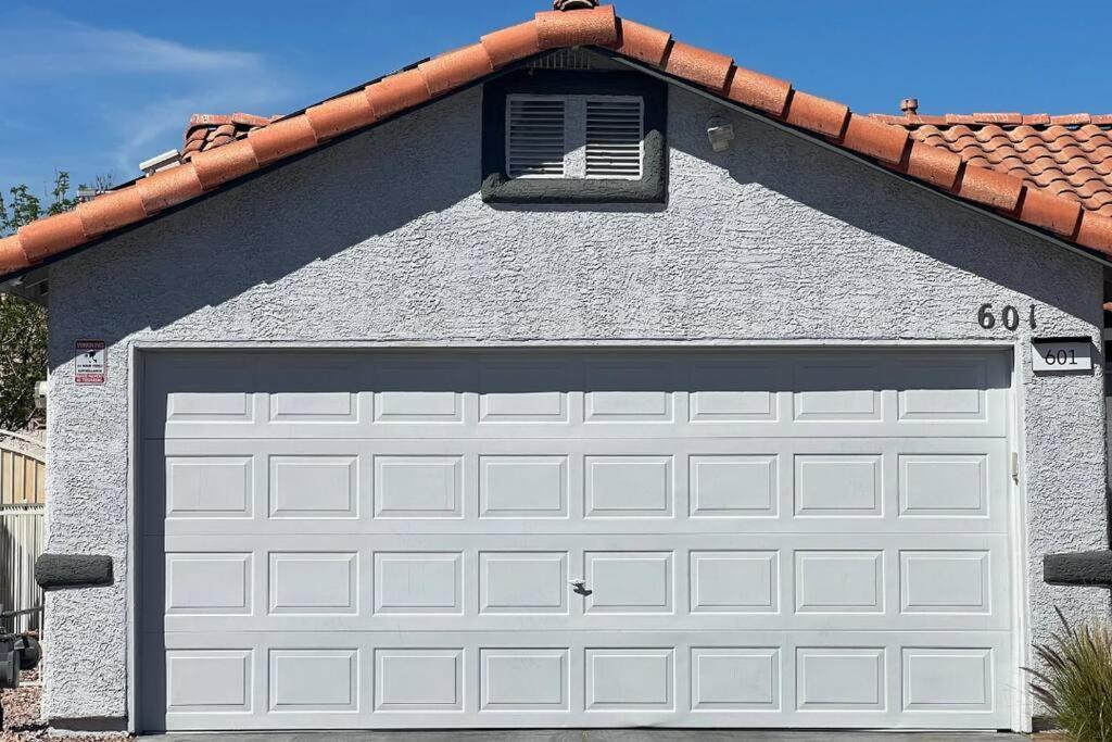 Enjoy Fruits Of Your Labours Staying At 601 Grape Drive Las Vegas