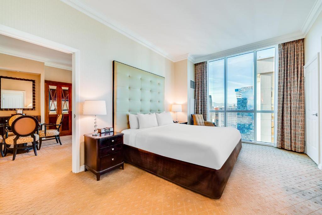 Jet Luxury Elite At The Signature