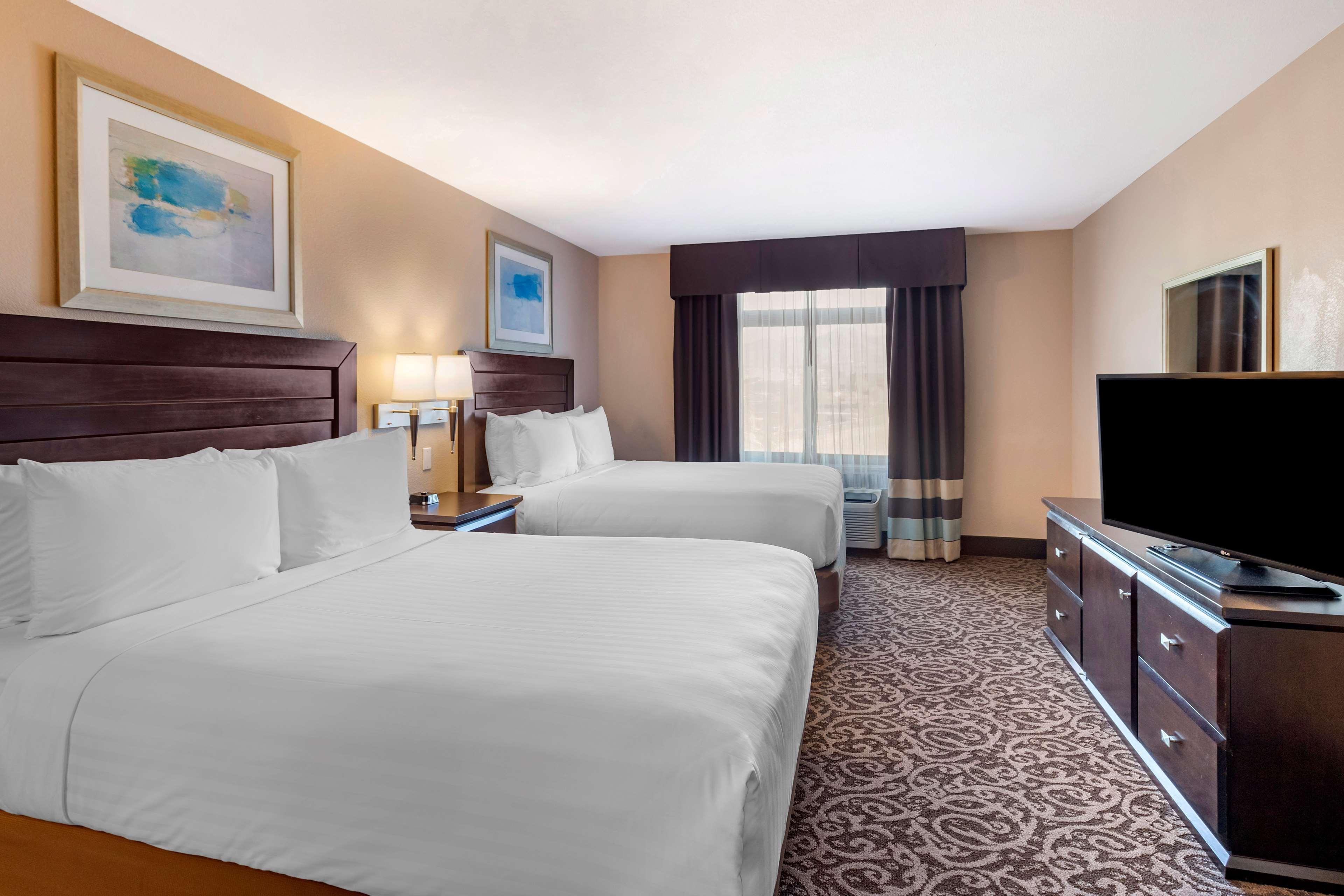 Western Vegas South Henderson Hotel