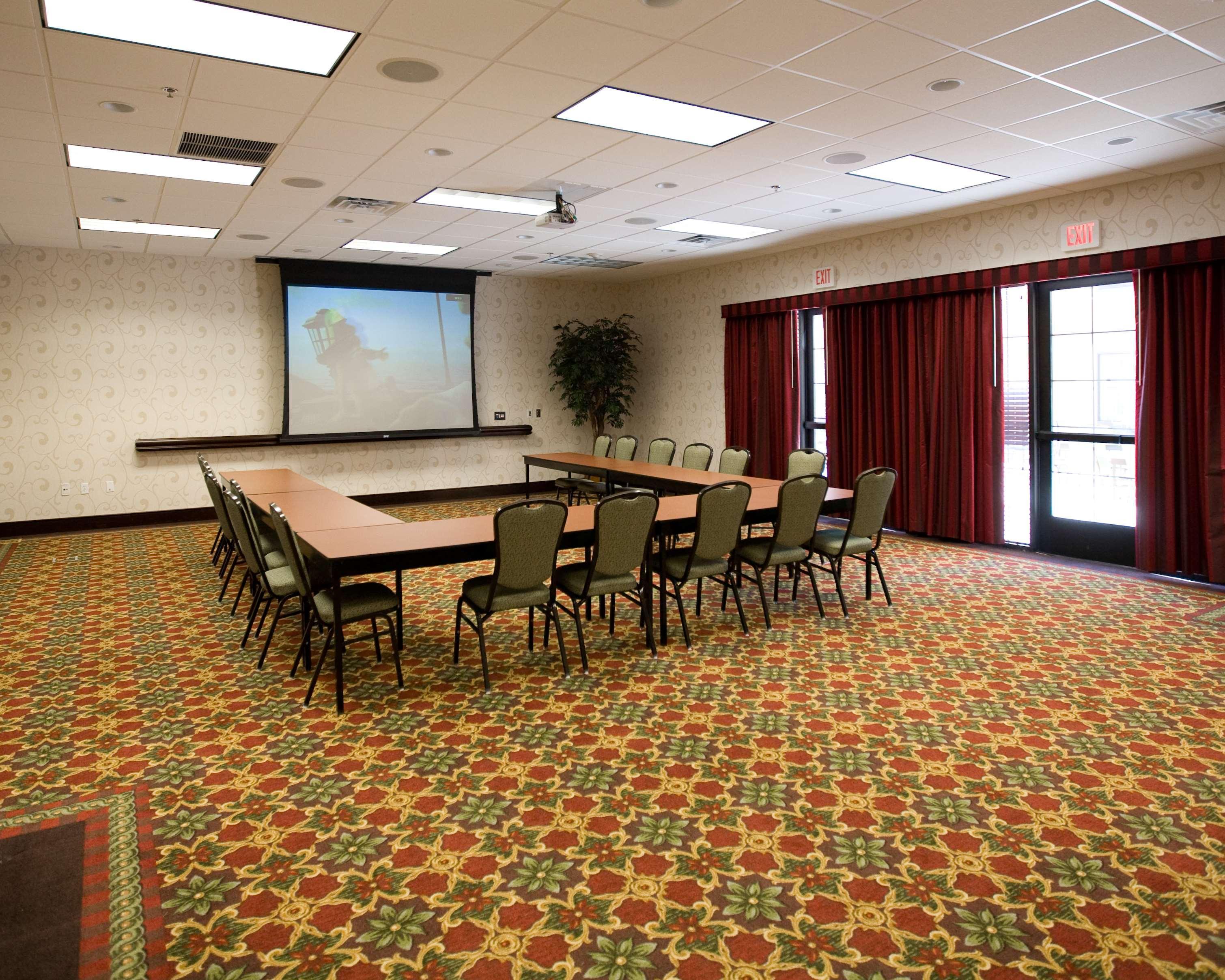 Hotel Homewood By Hilton Vegas Airport 3*