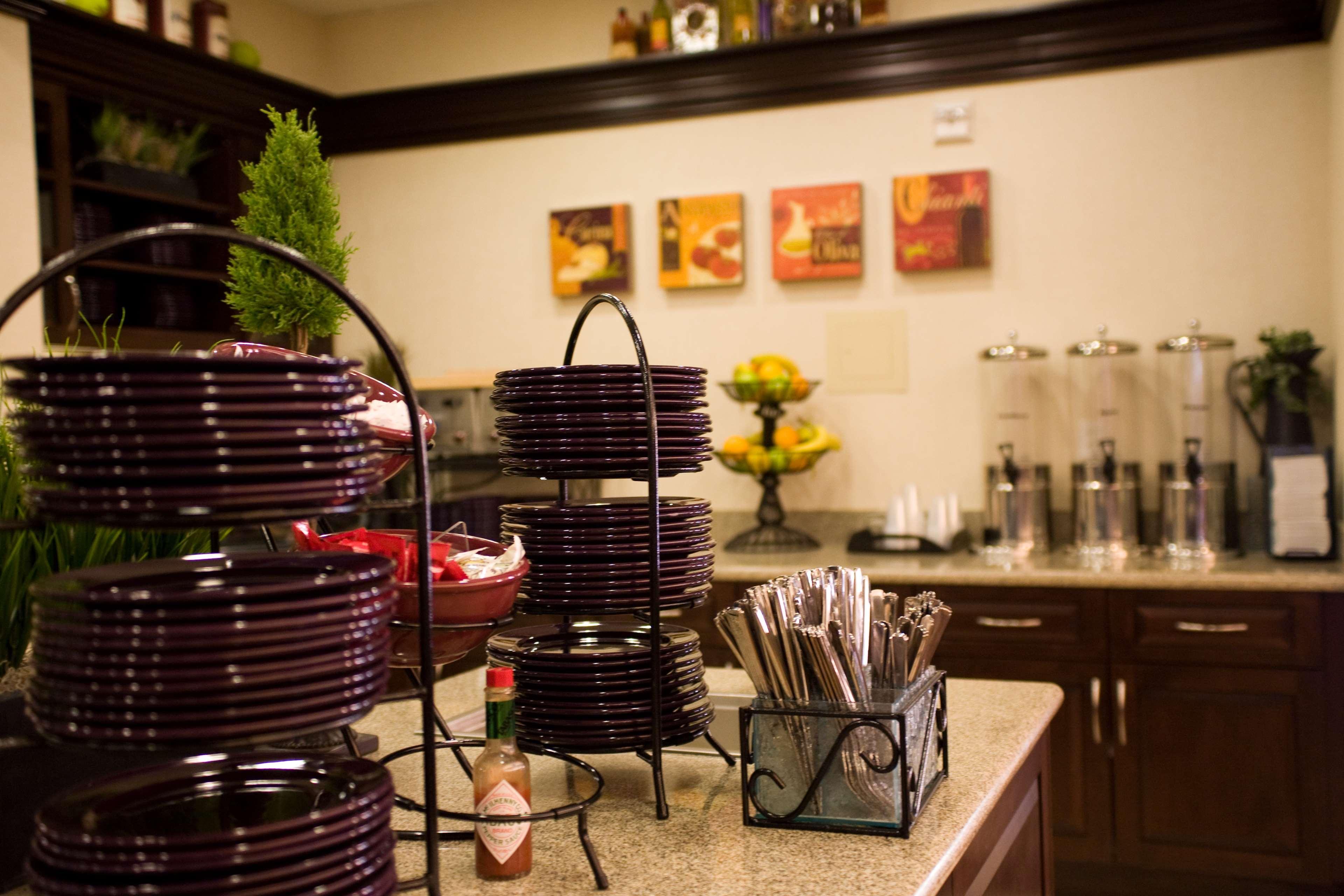 Homewood By Hilton Vegas Airport 3*