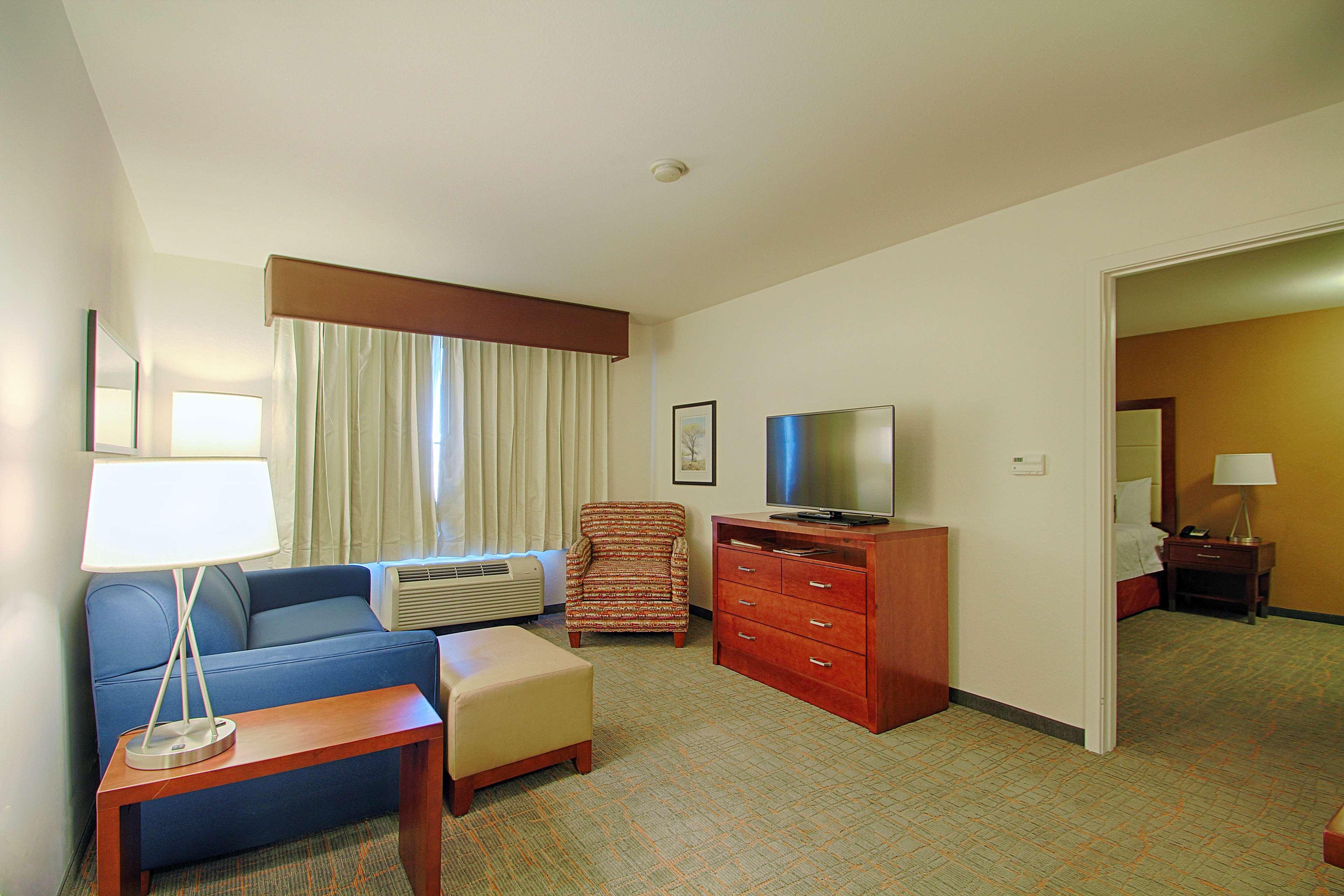 Hotel Homewood By Hilton Vegas Airport 3*