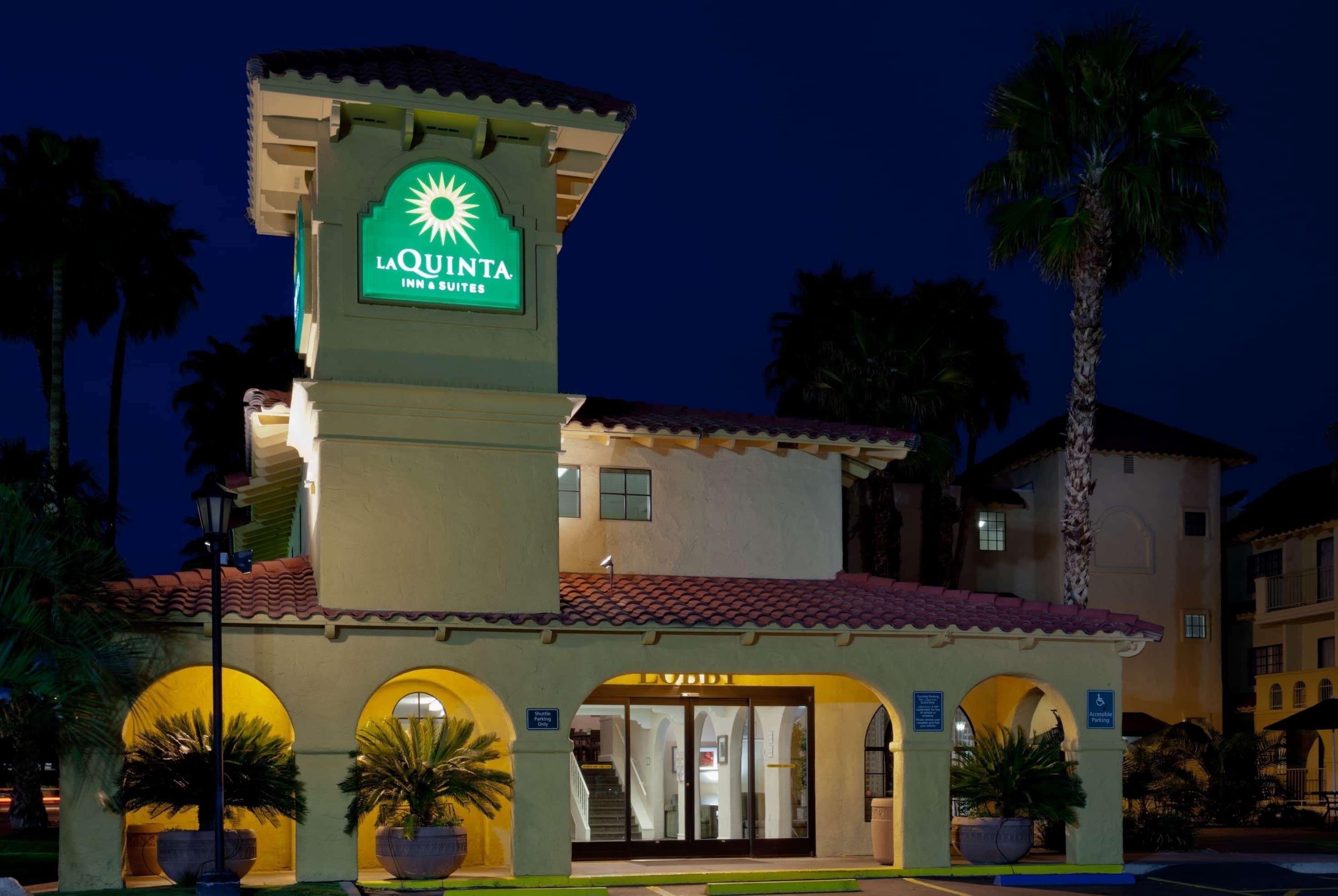 La Quinta By Wyndham Vegas Airport N Conv. 3*