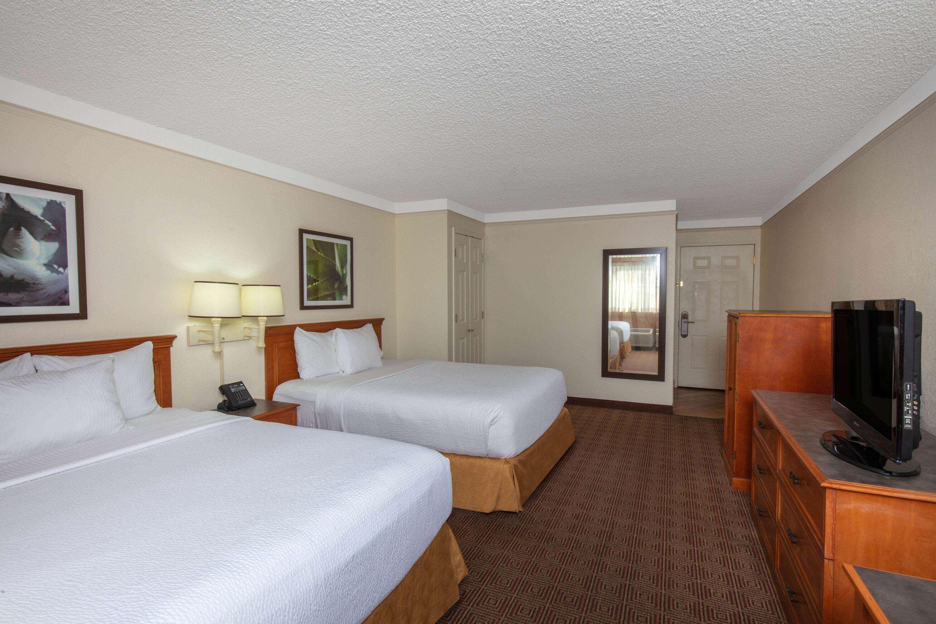 La Quinta By Wyndham Vegas Airport N Conv. Hotel