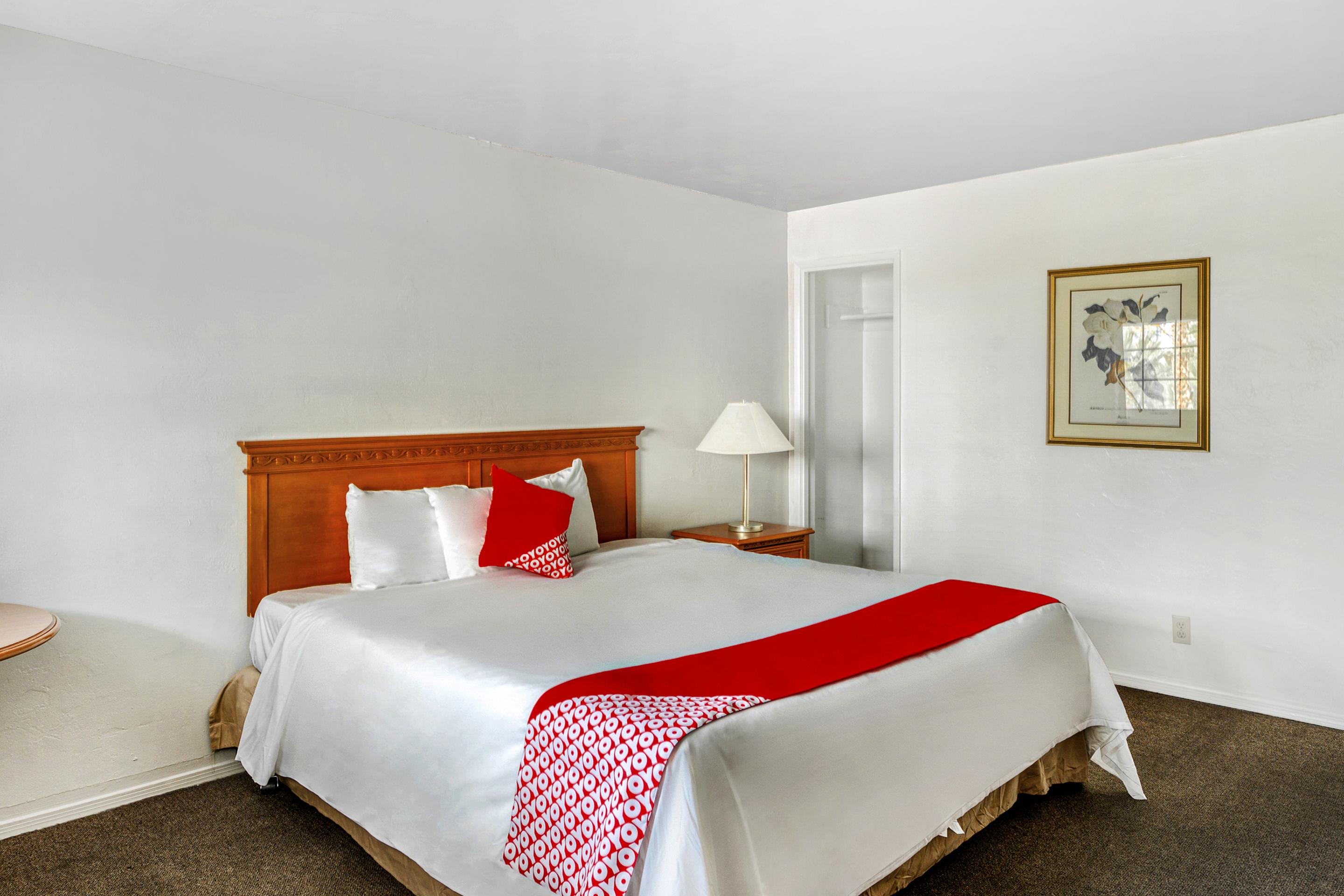 Oyo Gateway Vegas North Strip/fremont St. Area 2*