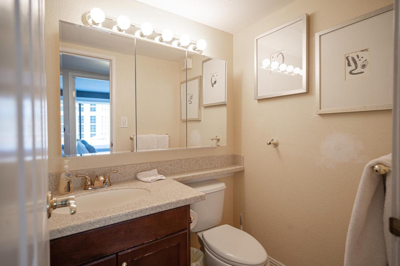 Apartamento Iconic Vegas Views - 6 Comfy Beds, No Fees, Center Strip!