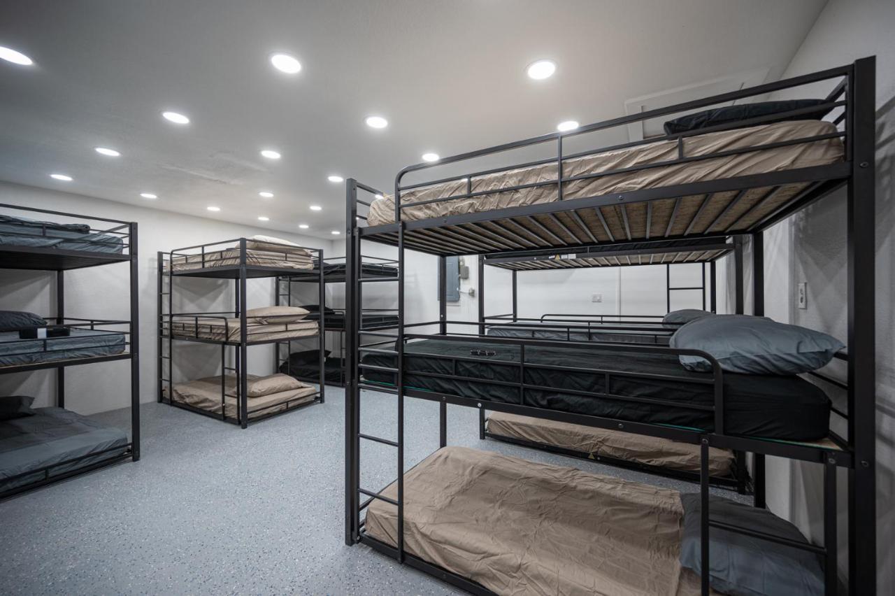 Hostal Free Airport & Strip Shuttle, & Bfast! Las Vegas