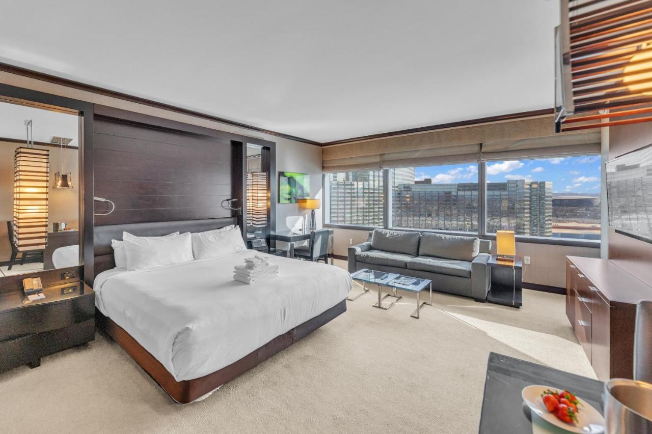 Vdara Beautiful On 22nd Flr Free Valet Parking * Las Vegas