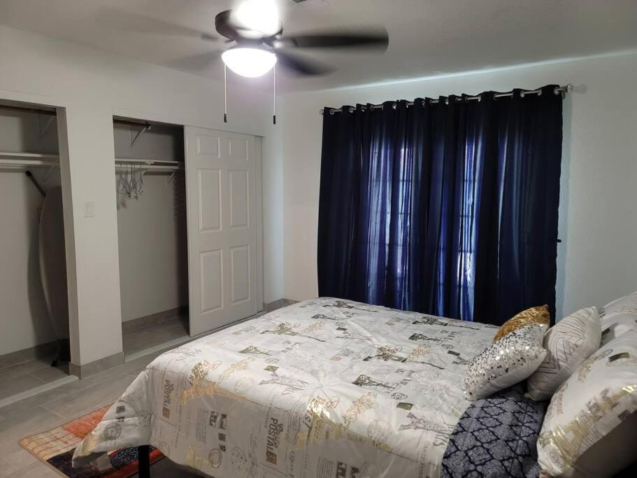 Сasa de vacaciones Cheerful, Fresh And Spacious 3 Bedroom Townhome, *