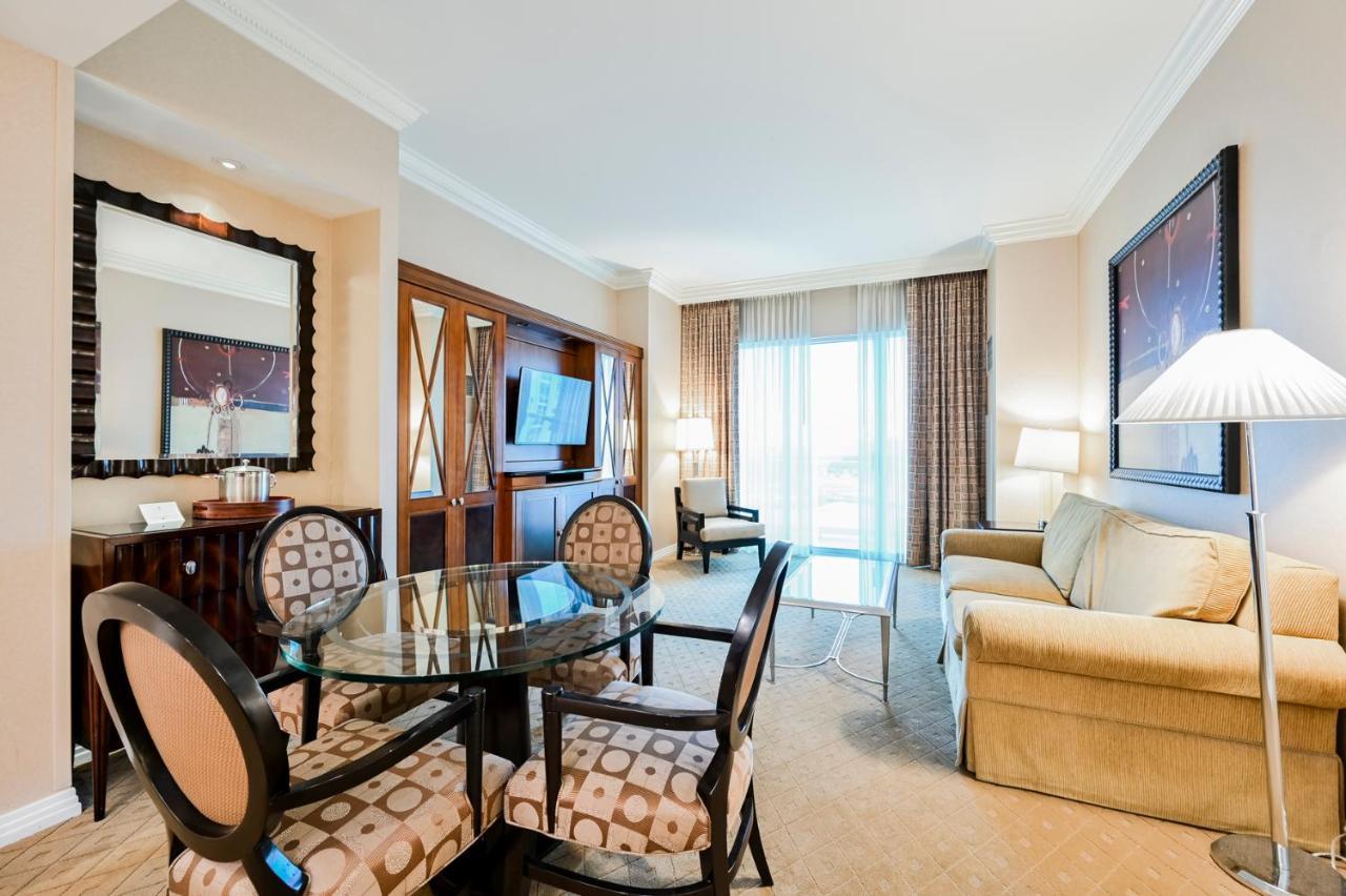 Apartahotel Stripviewsuites Penthouse Two-bedroom Conjoined *
