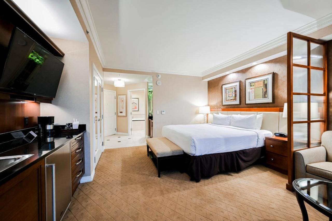 Apartahotel Stripviewsuites Penthouse Two-bedroom Conjoined