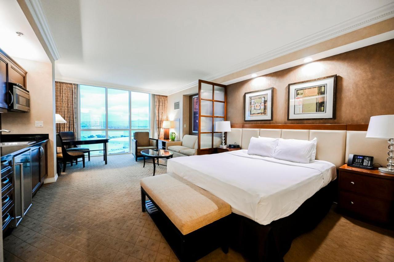Stripviewsuites Penthouse Two-bedroom Conjoined Apartahotel Las Vegas