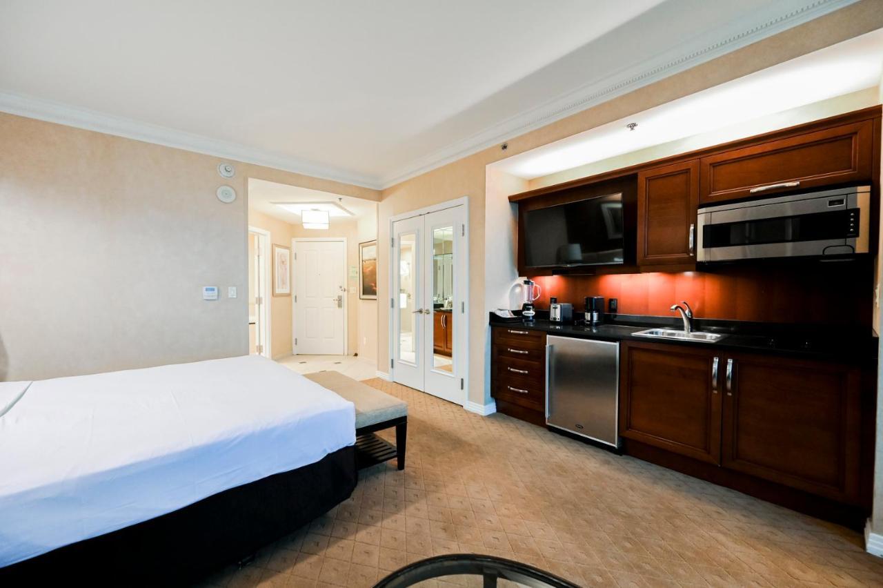 Apartahotel Stripviewsuites Penthouse Two-bedroom Conjoined *
