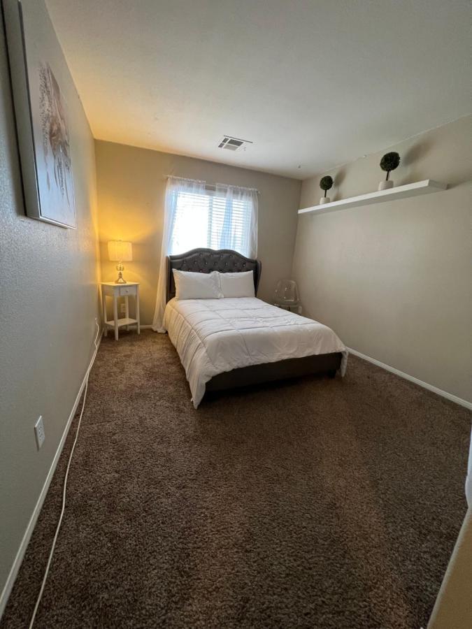 Habitación en casa particular Spacious, Chic 3bd, Sleeps 8 Convenient To Everything Las Vegas