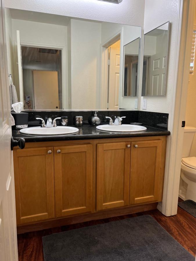 Habitación en casa particular Spacious, Chic 3bd, Sleeps 8 Convenient To Everything Las Vegas