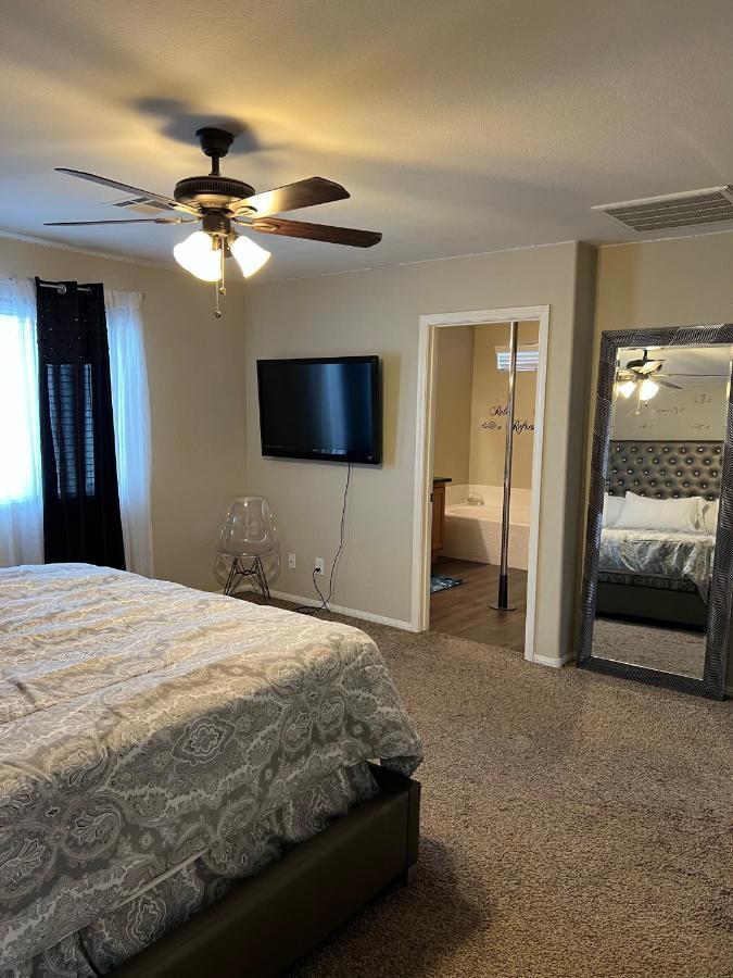Habitación en casa particular Spacious, Chic 3bd, Sleeps 8 Convenient To Everything Las Vegas