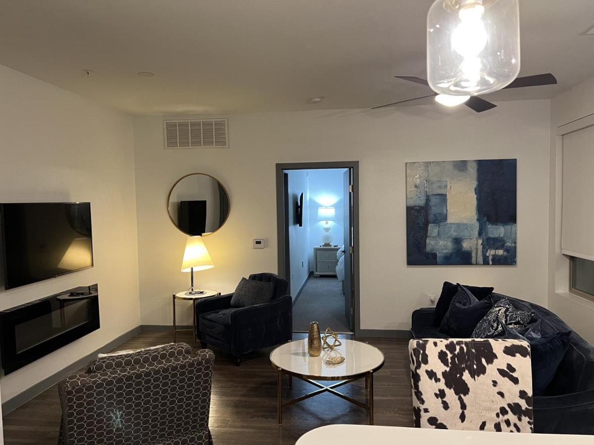 Vibrant Downtown Summerlin Apartamento