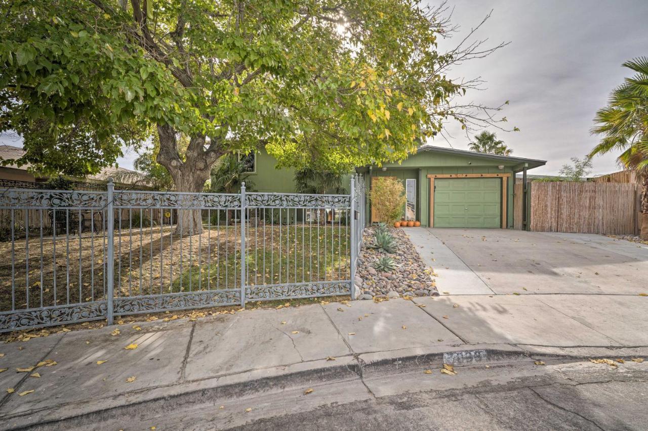Vegas Oasis With Pool And 7 Miles To Strip * Las Vegas
