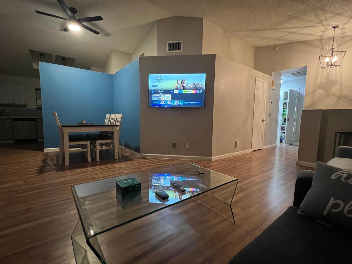 Сasa de vacaciones Large Pool & Patio Cozy Single Story Family House *