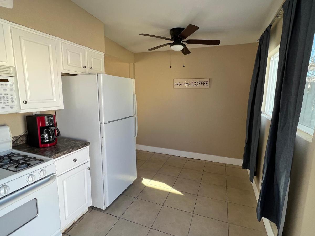 Apartamento 3 Bedroom Flat W/ Private Yard *